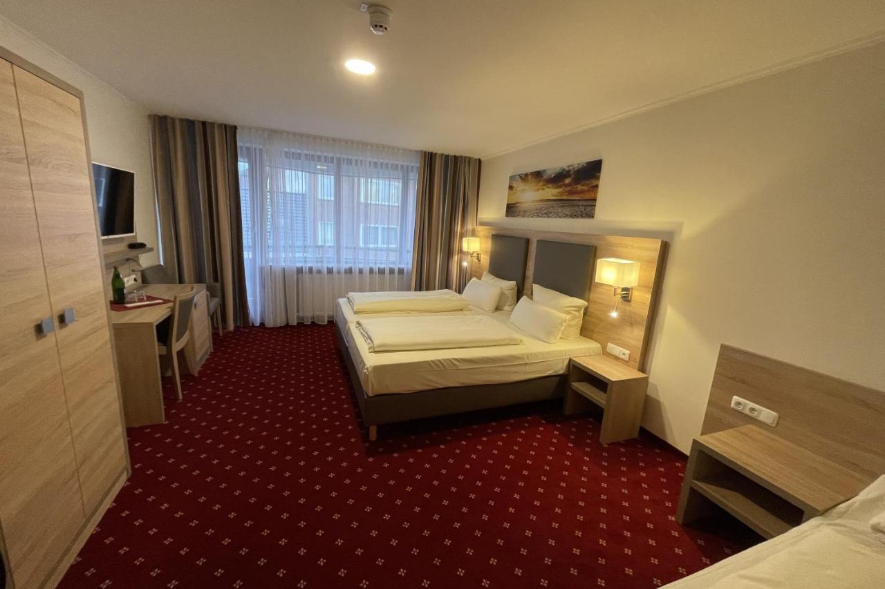 Hotel Harburger Hof Hamburg Exterior photo